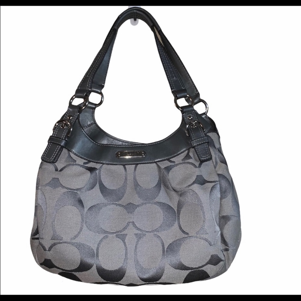 Coach gray shoulder bag! Excellent condition.